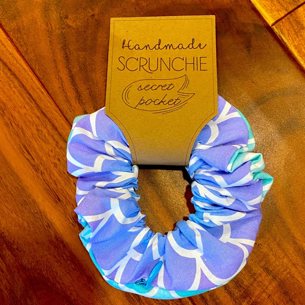 Scrunchie with Secret Pocket for Key and Lip Balm